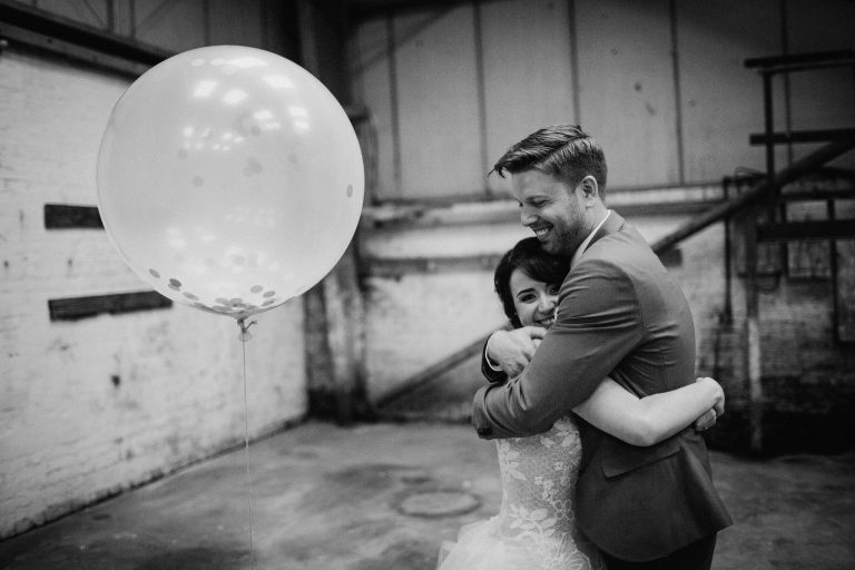 75b6ab73 c760 4634 98bf 35f800291bbd woodside warehouse wedding photography keri sean claudiarosecarter 296 768x512