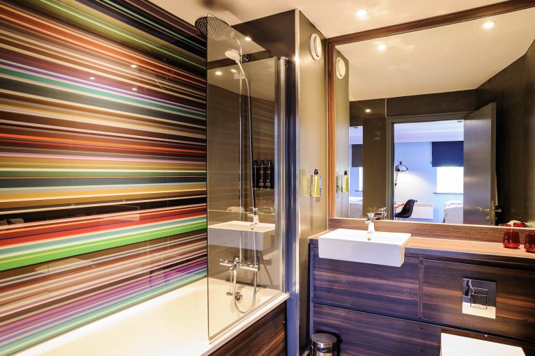 78  J1F8258 Edit 768x511