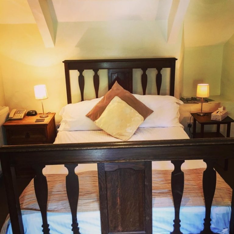 7ae42bcb 77e6 43e2 81bc 4ad61d049a2f 768x768