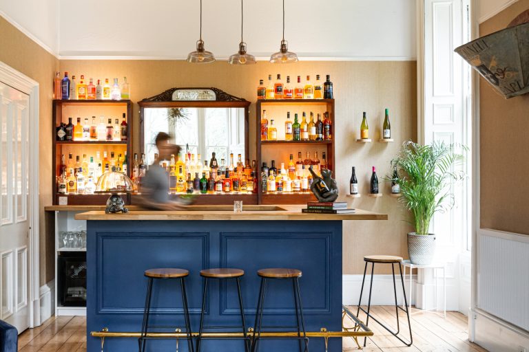 7b104beb 6ea6 48f8 a458 cb7e5196819c 768x512