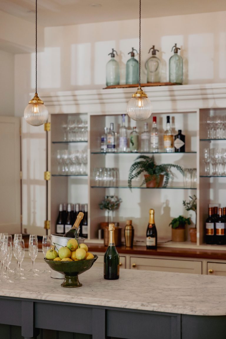 7b7be586 4ca9 4ab4 a4b0 5a521ec1e9ca 768x1152