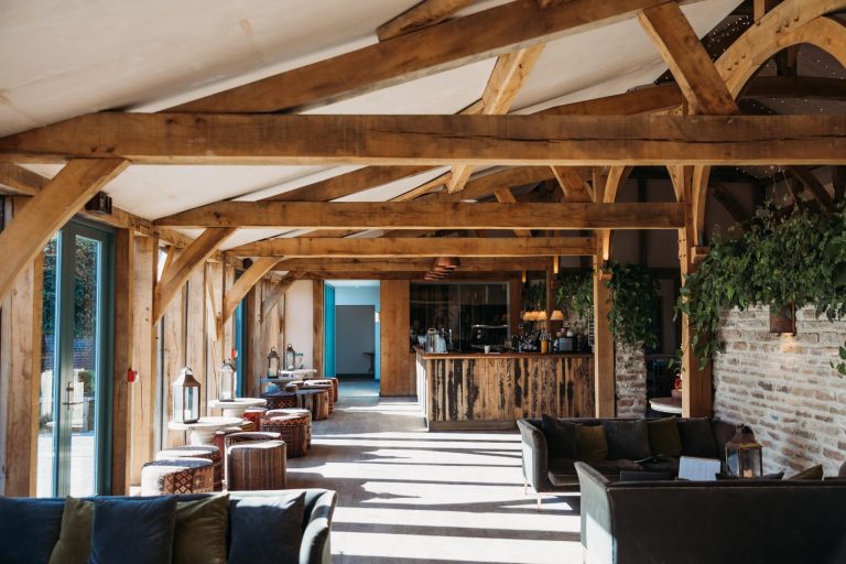 7d50445d 4441 483a ada6 cb75353e72fb 768x512