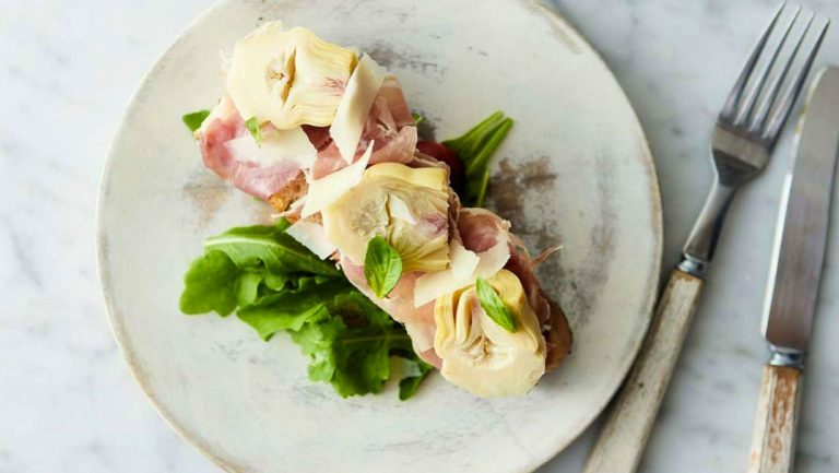 8 artichoke bruschetta 05102023044116 768x433