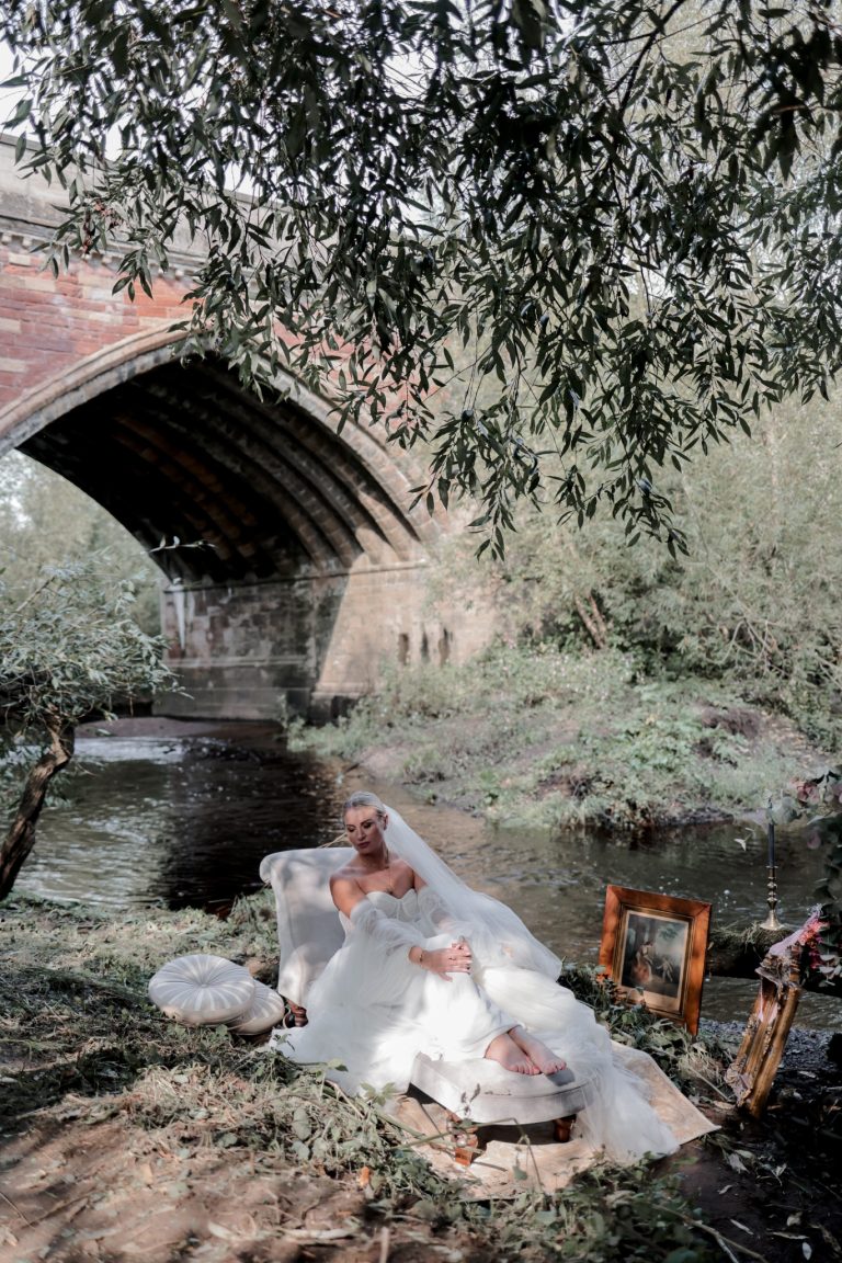 802cb2e2 1d92 41c3 8b93 df930a4438cf 768x1152