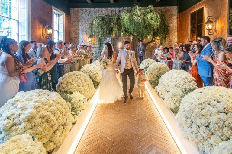 83deb6aa f798 4b19 930d cfc6f7a92770 768x512