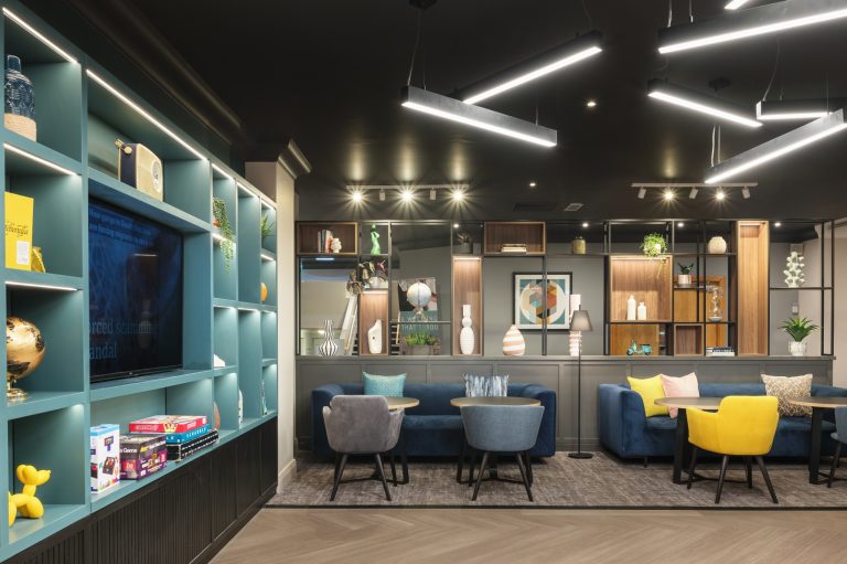 874017a4 d812 46a1 b9af 5dde97bfaae4 768x511