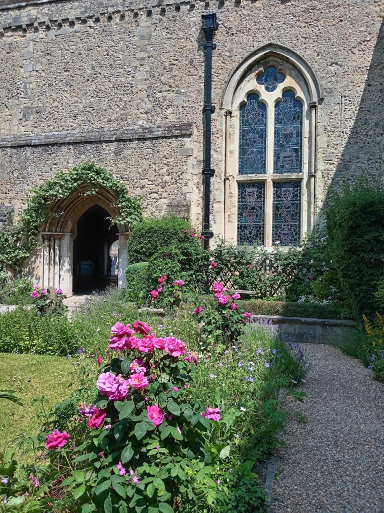 87834d53 981c 4dac b9a2 54f59c8ef459 768x1024