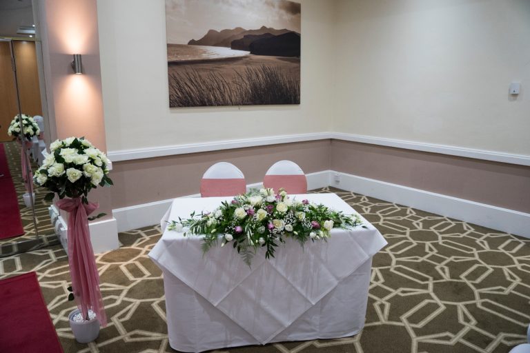 8862d28d 416e 452e b320 a99140f375d3 768x512