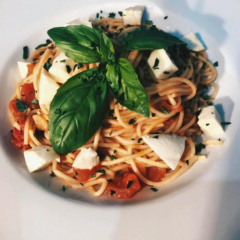 89269861 2447516305501277 7625462602935566336 n 06072021111722 768x768