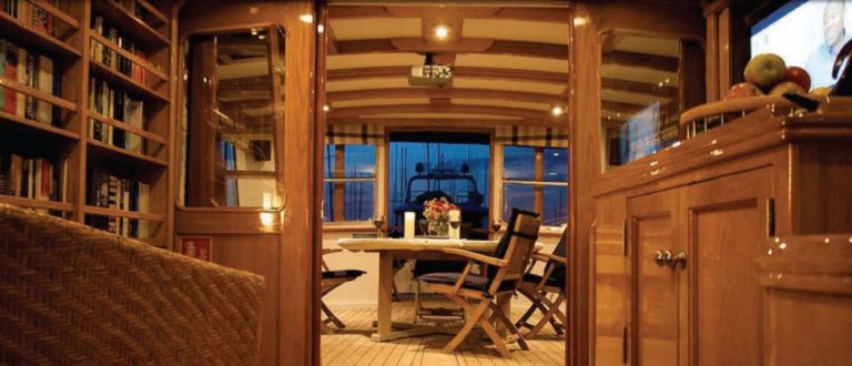 8af356ce e379 48e9 9967 a28d7de2c710 768x330