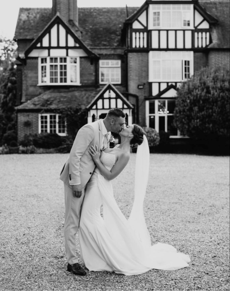 8ba613e1 dfcf 4db4 a39a bf695added70 768x973