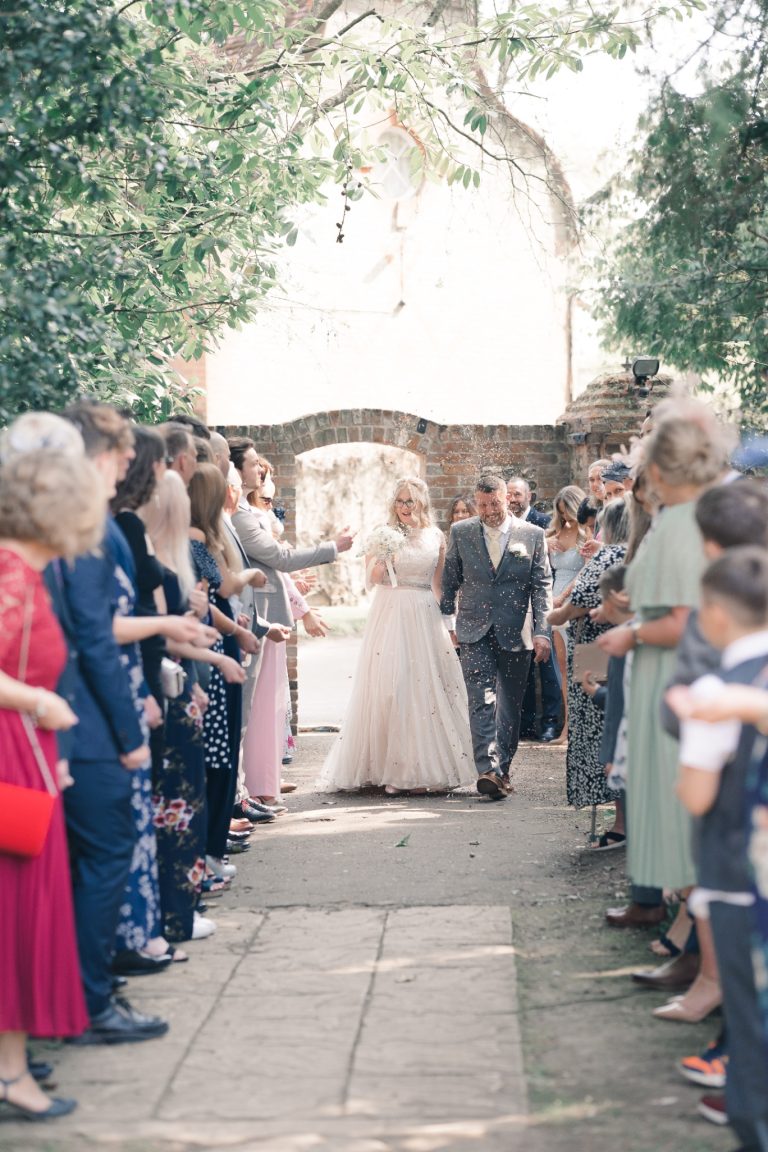 8bff36ec 3492 4a5b a479 ab85f41aae5d 768x1152