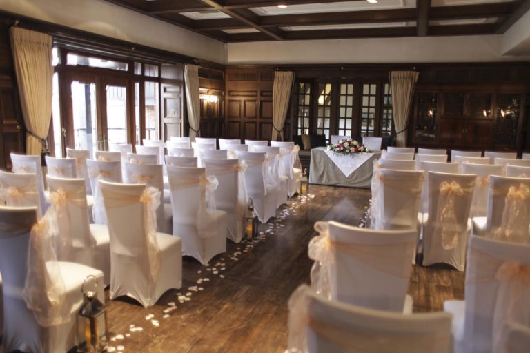 92bbc8fa 7dc4 40c6 a3c8 1565b0517ab6 Henry Cooper room 768x512