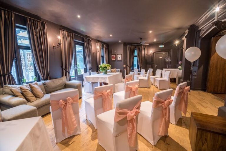 9862dbe7 03dc 469f 8ec6 a66ad134fb7c SMWS   Ceremony 768x513