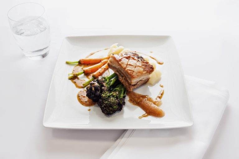 98947244 5634 4973 92b3 5004f5ba0f4c 005 768x511