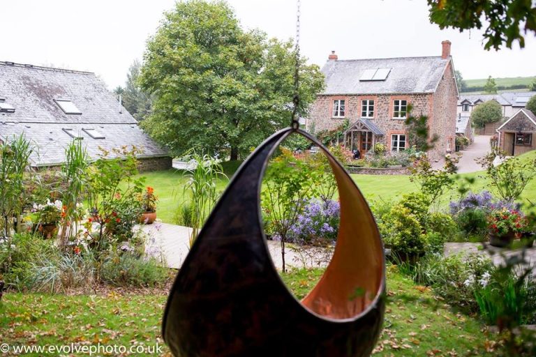 999110 605285366199125 1410078271 n lyyabq 768x512