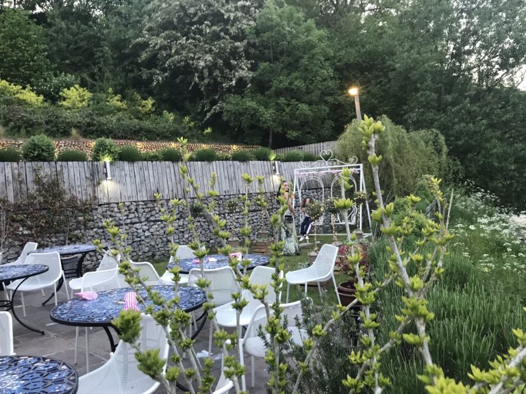 9EED9589 414F 4686 88AD AF130483B02D 768x576