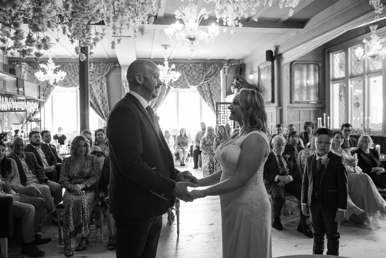 ARWedding187 768x513
