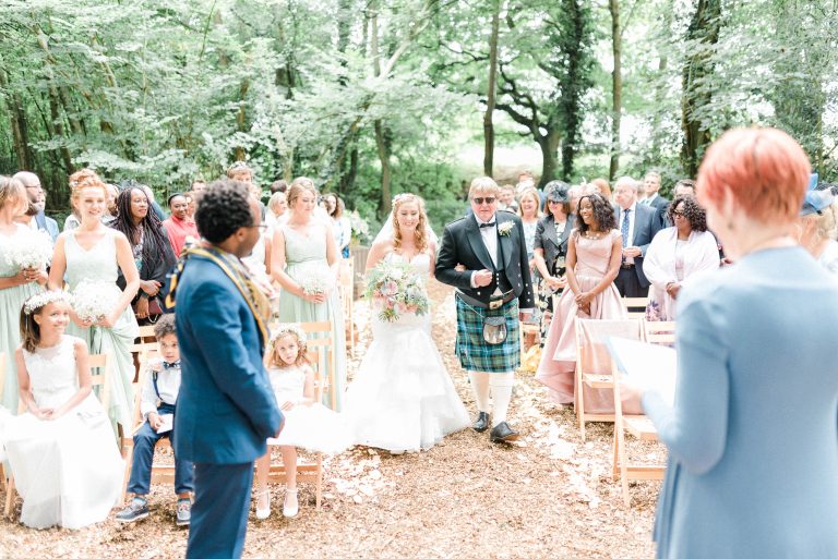 AimiManase 124 768x513