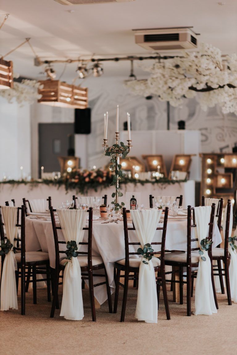 AmyTom 332 resized 20220114 015509055 768x1152