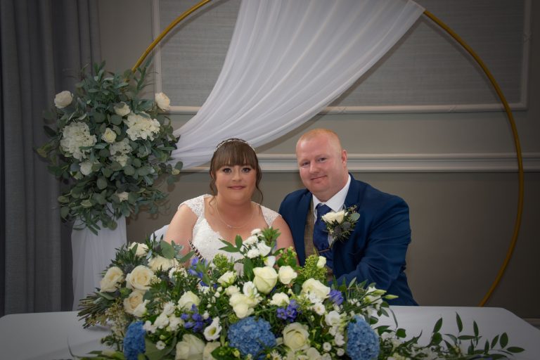 AmyandAndy16.09 768x512