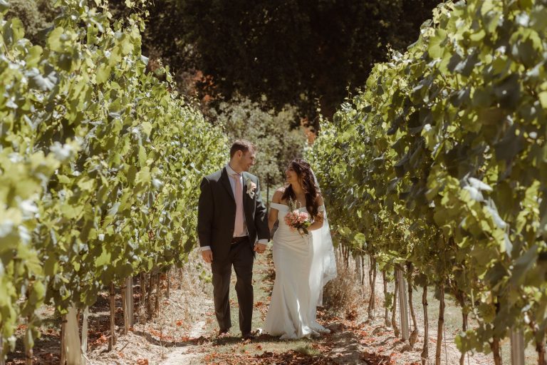 AneesaOllie 104 768x512