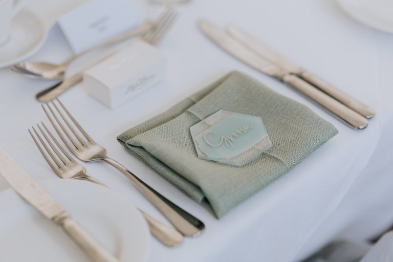 Anna Cameron 640 768x512