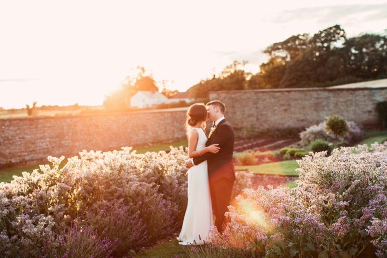 ArmstrongWedding22 11 768x512