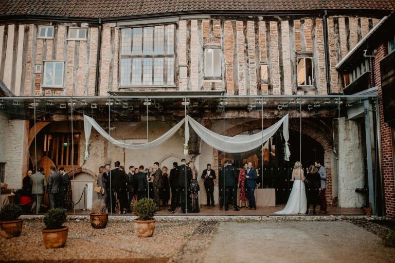 AuthenticCharmGalleryDressings 768x512