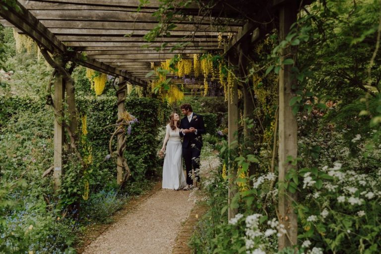 Barnsdale Gardens Wedding Rutland 43 1080x721 1 768x513