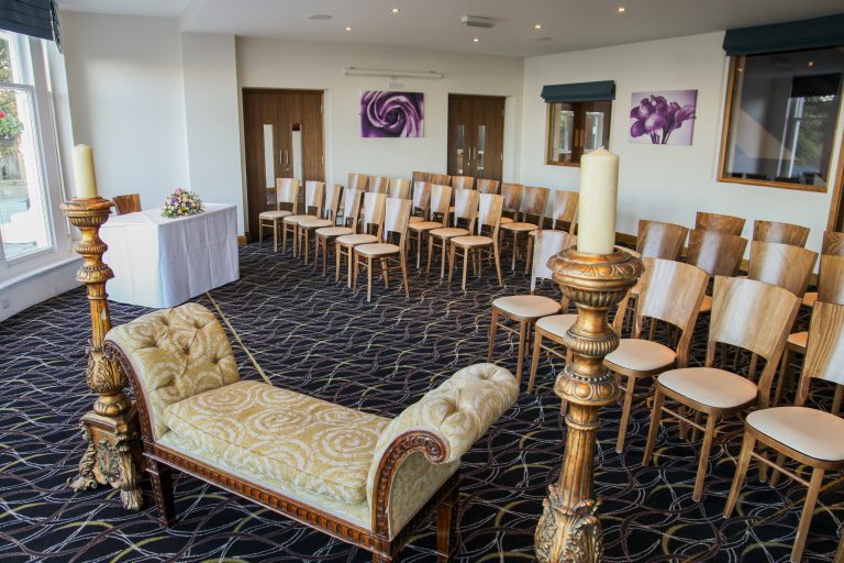 Bay Suite Ceremony1 rlggjb 768x512