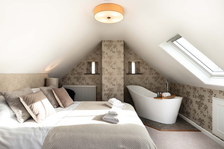 Bedroom7IMG 6610 768x512