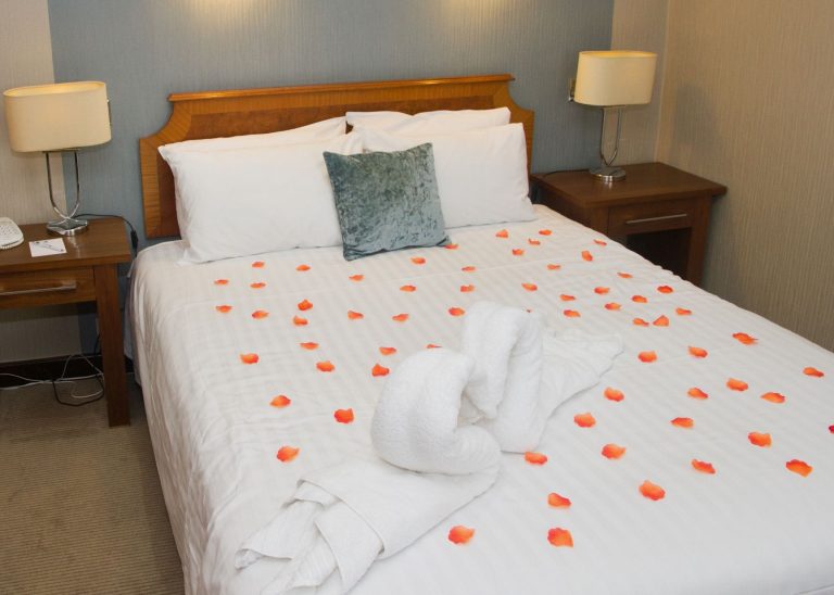 BedroomPicture 768x548