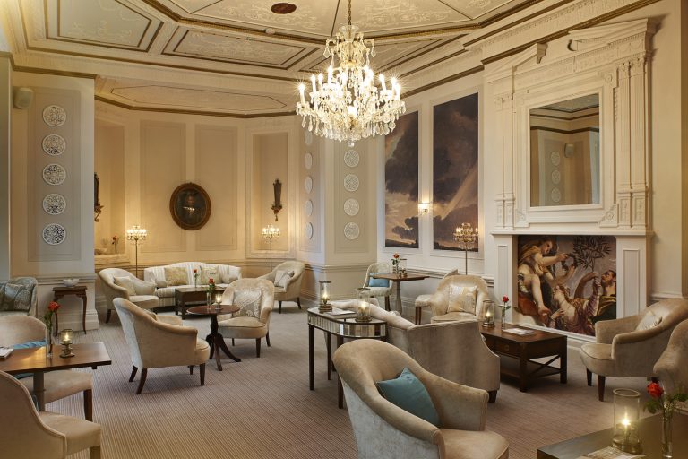 BelsfieldAdamLounge 768x512
