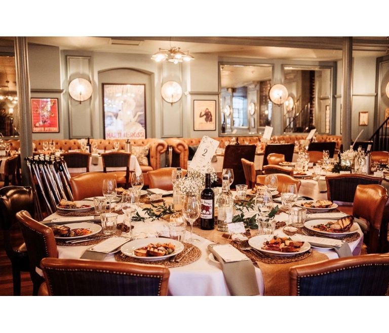 BistroExclusivewedding 768x657