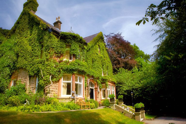 BlackbrookhHOuse 1 768x512