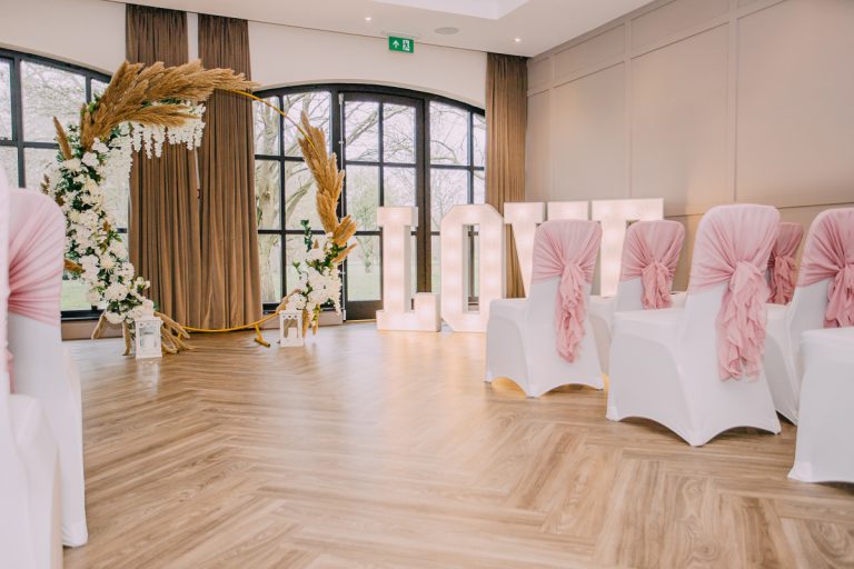 BranstonGolfclublightlowresimages 1003 768x512