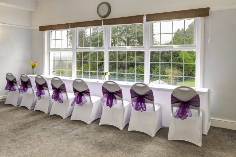 BridalDressingRoomChairs 768x511