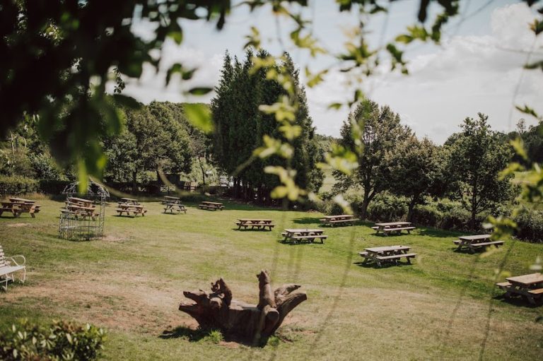 Bridebook3 3 768x511