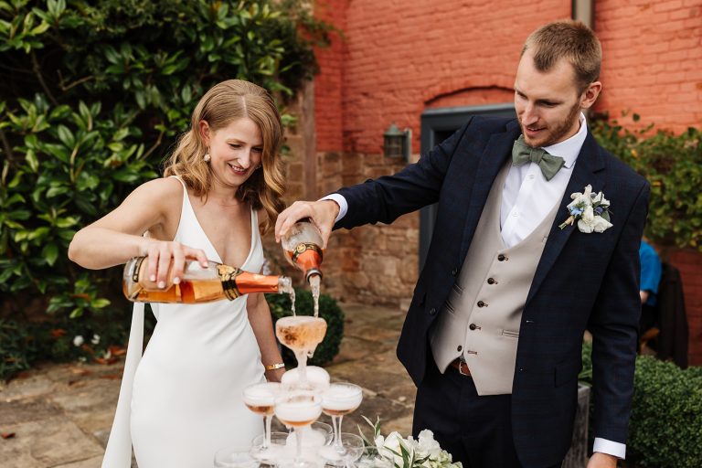 CAPAUNTLEYCOURT 424 websize 768x512