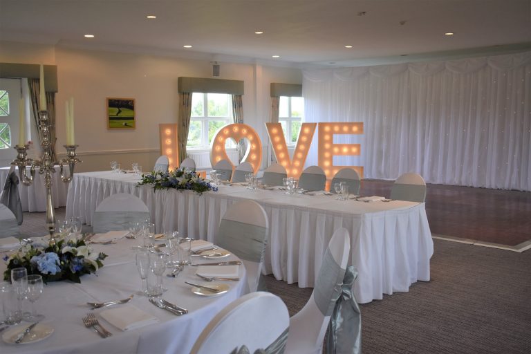 CalderWeddingBreakfast Grey 768x512