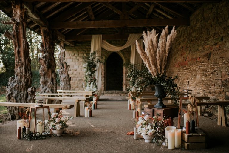 CannonHallstyledshoot TiptoewithEve5 768x512