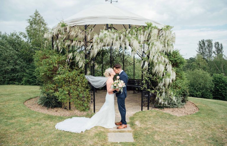 CarlyandOlly578 1 768x493