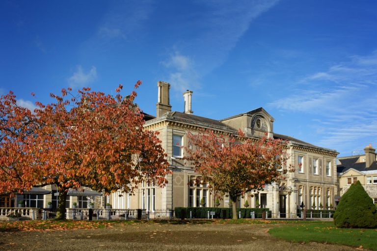 CarolineandThomas 001 preview 768x512