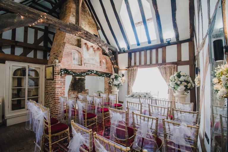 Ceremonyroom3 1 768x512