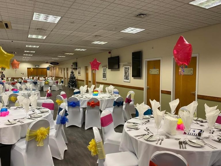 CharltonSuite80sParty 768x576