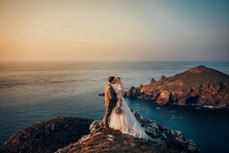 Cornish Tipis Elopement Wedding 037 1024x683 1 768x512