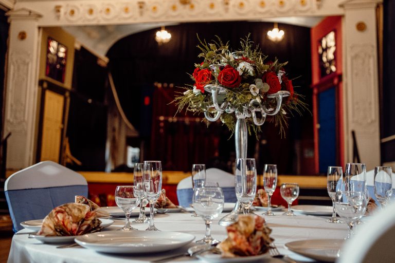 DW TE STYLED Groundlings 003 1 768x512