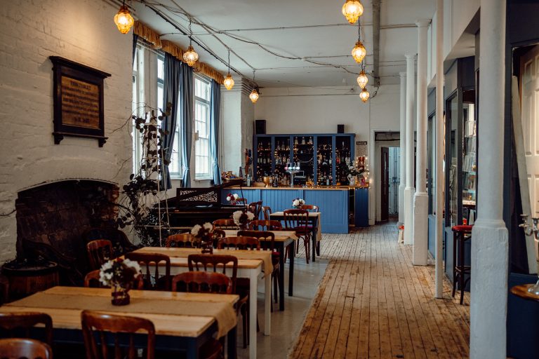 DW TE STYLED Groundlings 098 768x512