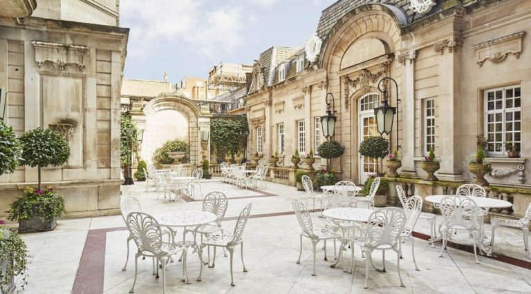 Dartmouth House Venue Hire Courtyard aspect ratio 9x5 2 998x554 1 768x426